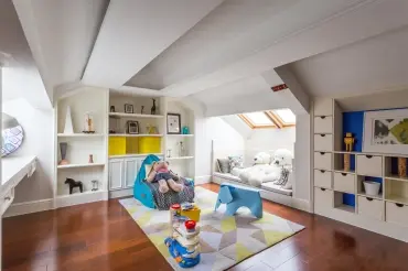 富翔地板之家 - 高品质地板销售与安装服务