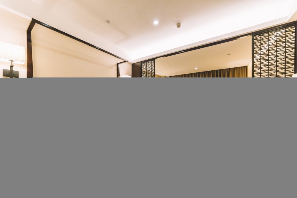 富翔地板之家 - 高品质地板销售与安装服务