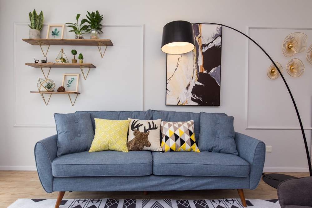 实木地板好还是复合地板好？实木地板的选购技巧？