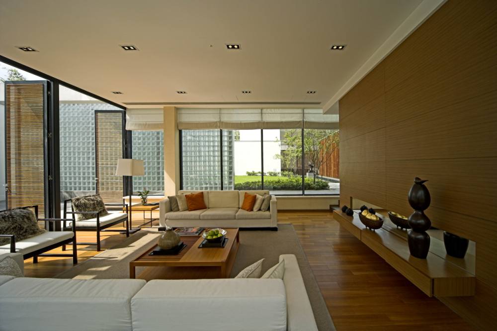 实木地板好还是复合地板好？实木地板的选购技巧？